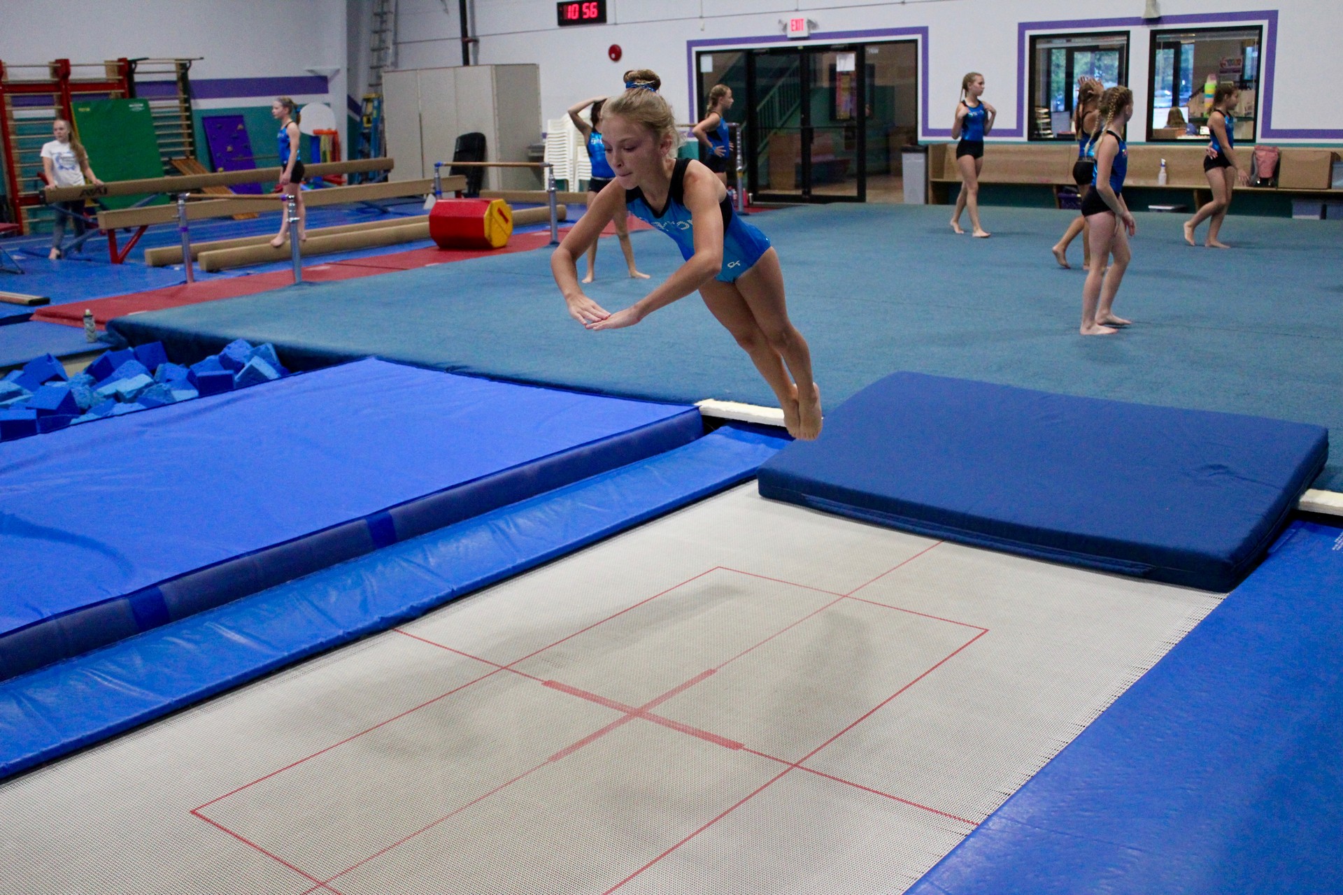 teen girl gymnastics classes